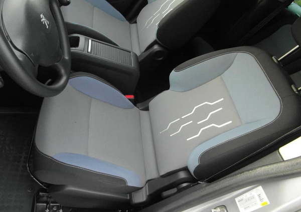 Peugeot Partner cena 48000 przebieg: 114000, rok produkcji 2016 z Kraków małe 667